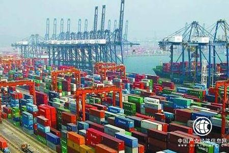 前7月中國服務(wù)進出口總額26529.7億 同比增10.6%