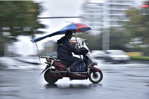 外賣小哥為何瘋狂搶時(shí)間？送餐超時(shí)半小時(shí)這單白干