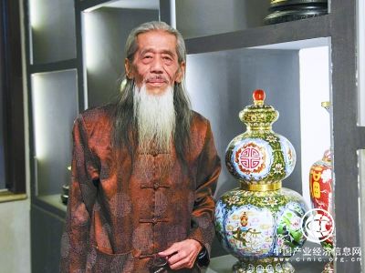 民間工藝美術(shù)大師李榮魁：讓景泰藍(lán)走入尋常百姓家