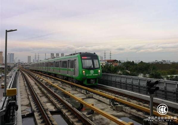 中企承建越南首條城市輕軌試運行成功