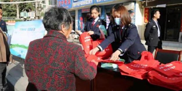 河南省鎮(zhèn)平縣稅務(wù)局開展“世界水日”“中國水周”宣傳活動