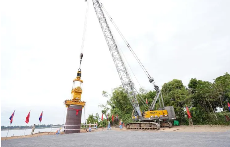 中企承建柬埔寨首都跨河大橋項(xiàng)目開工