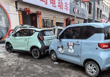 微型電動(dòng)車受寵 新能源汽車下鄉(xiāng)成效顯著