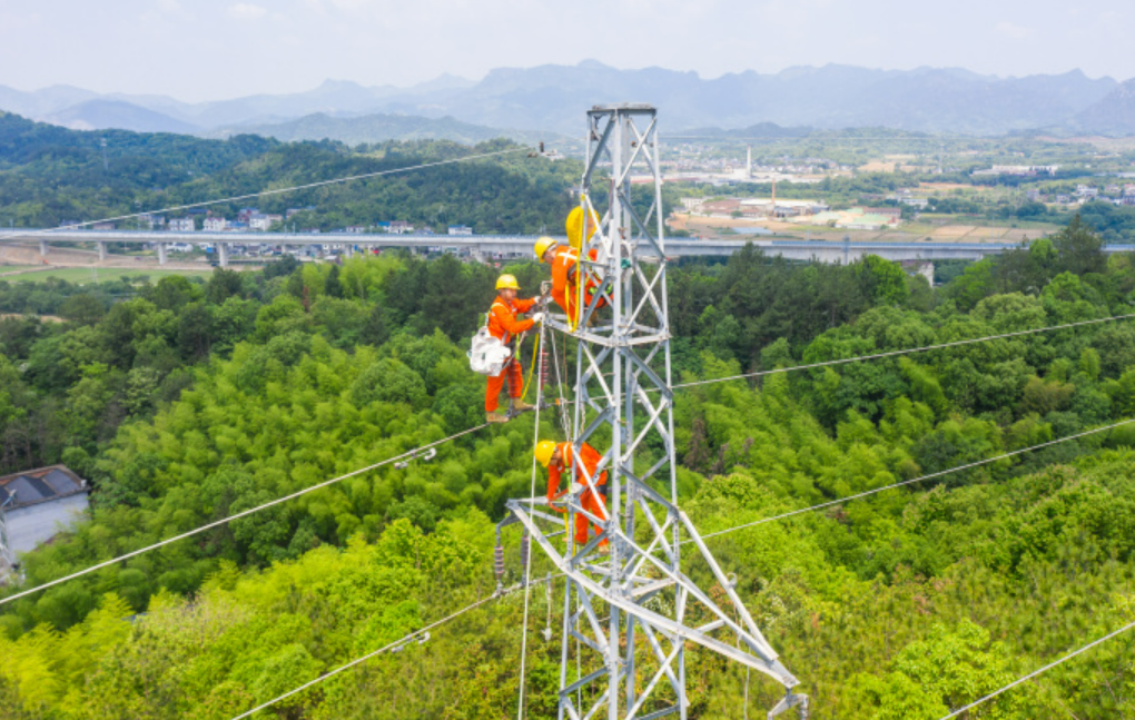 國家電網(wǎng)首個(gè)基于ESG理念的省級(jí)電網(wǎng)企業(yè)社會(huì)責(zé)任報(bào)告發(fā)布