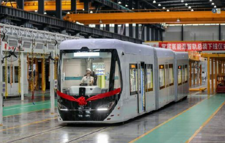 全國首列氫能源智軌電車在宜賓正式投運(yùn)