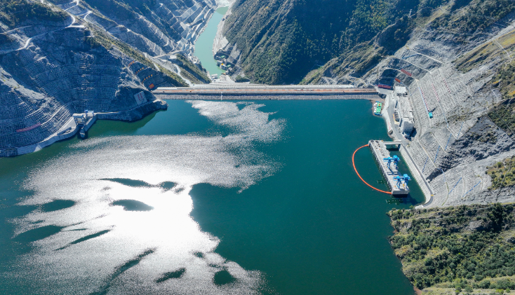 國投雅礱江公司兩河口水電站首次蓄滿